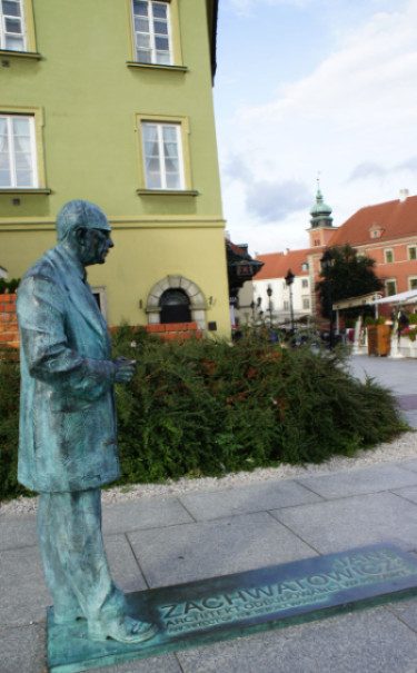 15. Jan Zachwatowicz, Międzymurze